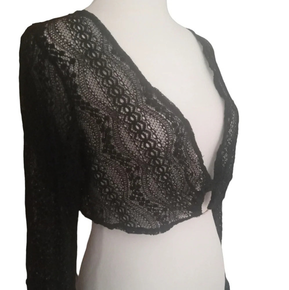 Nasty Gal Lace O Ring Black Flutter Bell Sleeves Top Size 8 - Picture 6 of 10